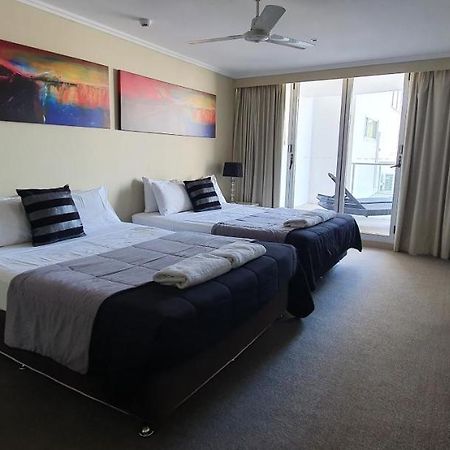 Pier Resort Urangan Ngoại thất bức ảnh