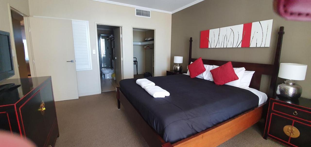 Pier Resort Urangan Ngoại thất bức ảnh
