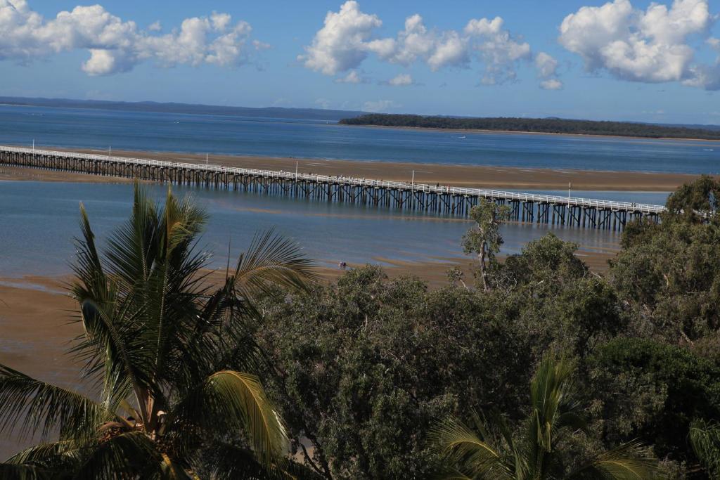 Pier Resort Urangan Phòng bức ảnh